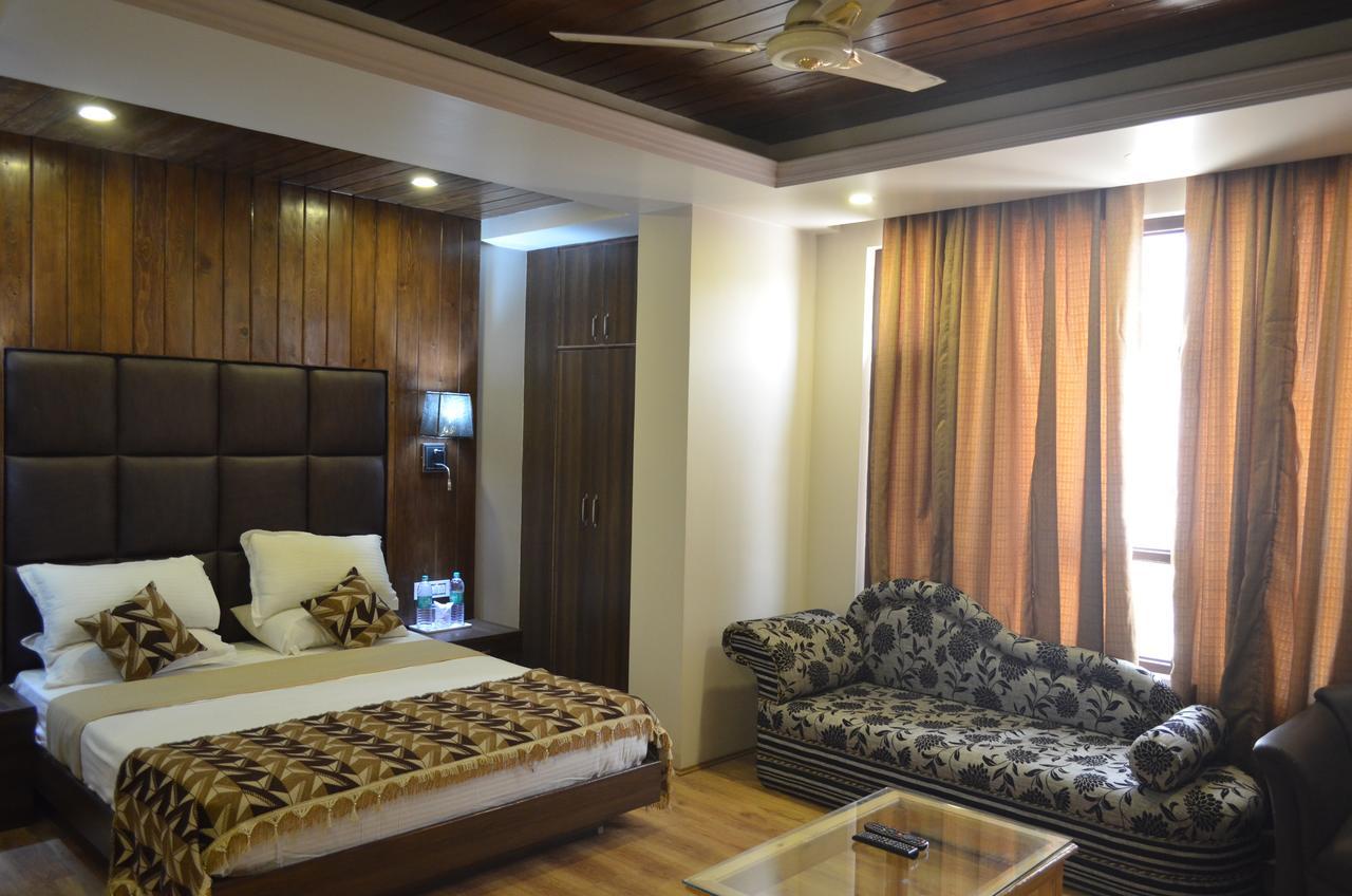 Hotel The Valley View Kashmir Σριναγκάρ Εξωτερικό φωτογραφία
