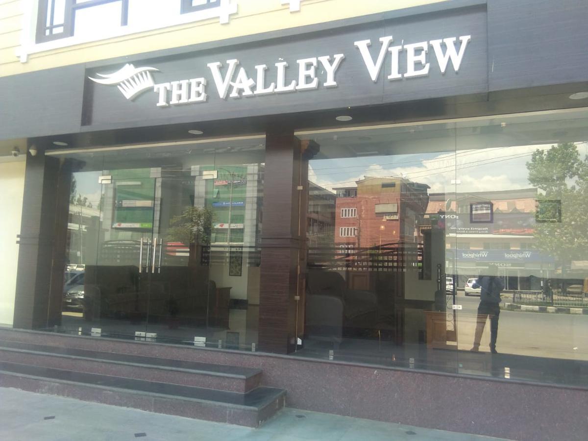 Hotel The Valley View Kashmir Σριναγκάρ Εξωτερικό φωτογραφία